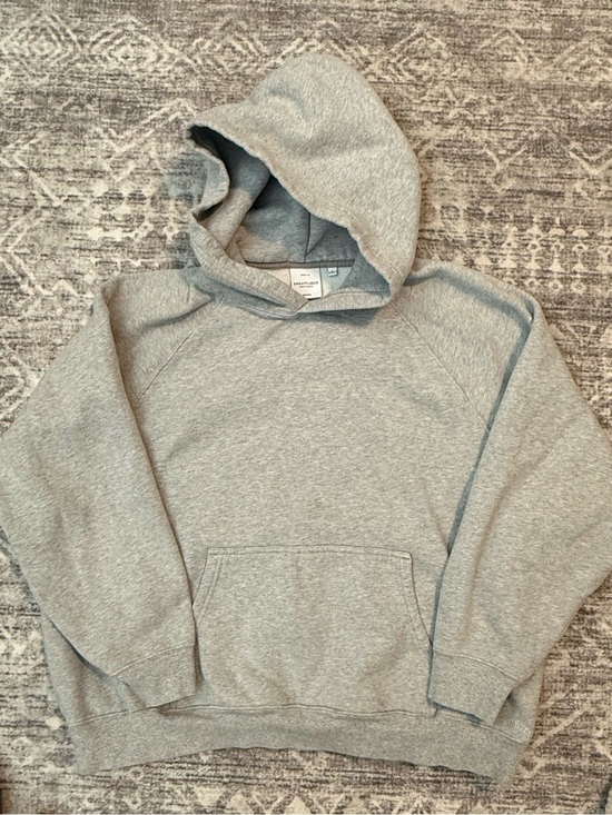 Aritzia Tops - Aritzia Sweatfleece Mega Fit Hoodie - Heather Chrome, Size: Large